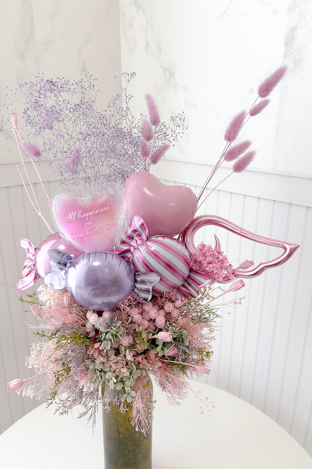 キャンディーピンク